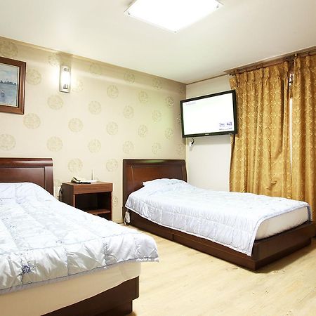 Bobos Hotel Jeju Exterior photo